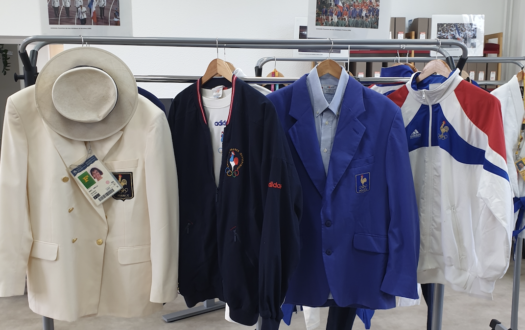 LE VESTIAIRE DES JEUX